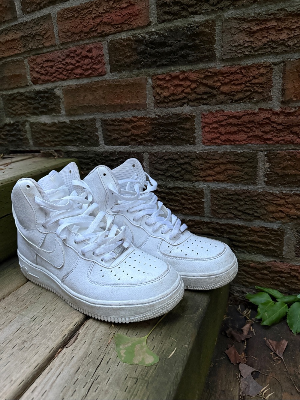 Nike Air Force Highs - White